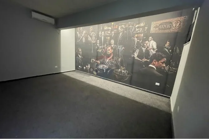 Tirane, jepet me qera dyqan Kati 0, 108 m² 700 € (Qendër)