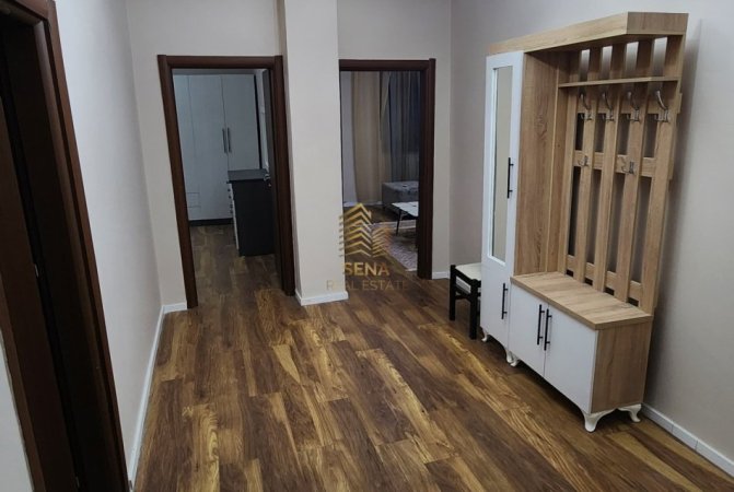 Tirane, jepet me qera apartament 2+1 Kati 4, 105 m² 700 € (Rruga Myslym Shyri)