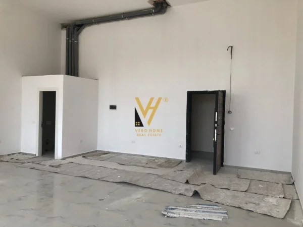 Tirane, shitet zyre Kati 2, 77 m² 261.000 € (PORCELAN)