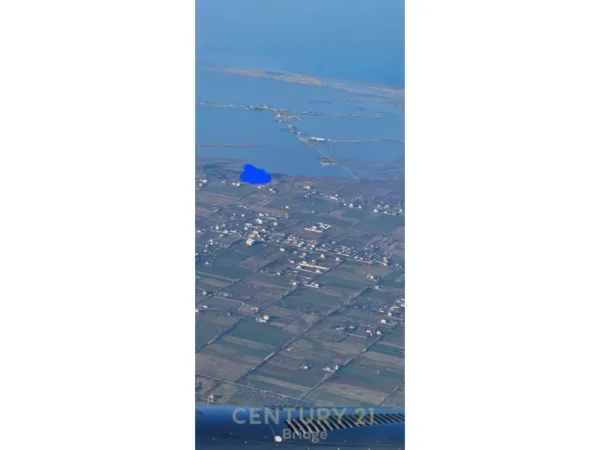 Tirane, shes toke , 169.000 m² 1.900.000 € (Patok)