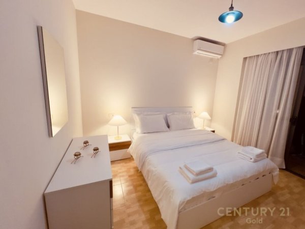 Tirane, jepet me qera apartament 1+1+Aneks+Ballkon Kati 4, 65 m² 650 € (Myslym Shyri)