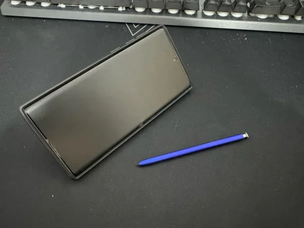 Tirane, shes Celular-Smartphone Samsung Galaxy Note 10