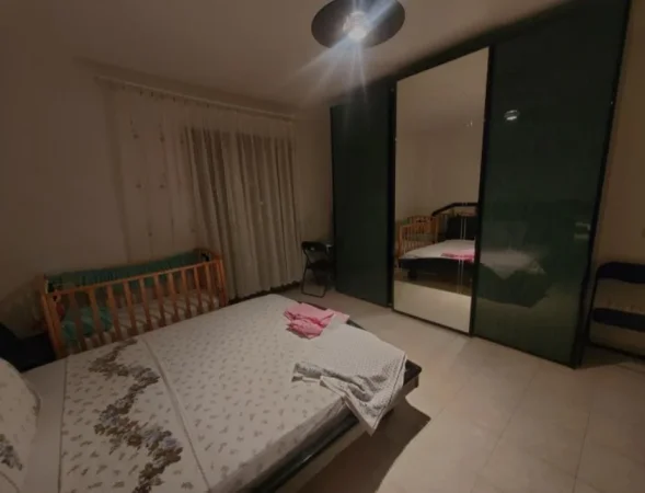 Durres, shitet apartament 1+1+Ballkon Kati 4, 65.000 € 