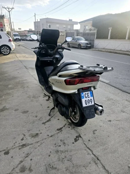 Tirane, shes Scooter YAMAHA MAJESTY 250CC , jeshile 1.500 €