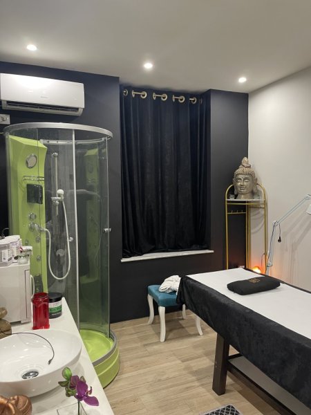 Tirane, jepet me qera dyqan Kati 0, 50 m² 600 € (Stadiumi Dinamo)