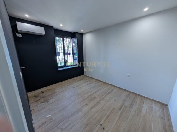 Tirane, jepet me qera apartament 1+1+Aneks+Ballkon Kati 1, 50 m² 600 € (Stadiumi Dinamo)