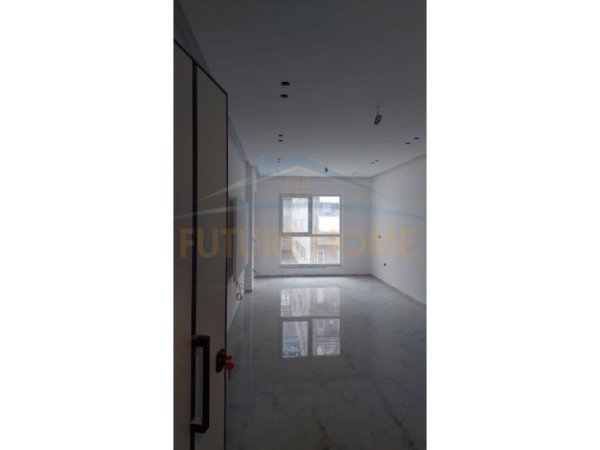Tirane, shitet apartament 1+1+Ballkon Kati 2, 70 m² 120.000 € (KOMPLEKSI AURA LAPRAKE)