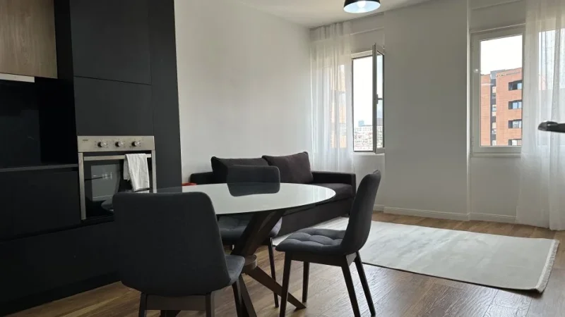 Tirane, jepet me qera apartament 1+1 Kati 5, 65 m² 500 € (Astir, Kompleksi Sima Com)