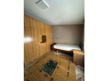 Tirane, jepet me qera apartament 2+1+Verande, Kati 4, 142 m² (Xhamllik, AREA48342)