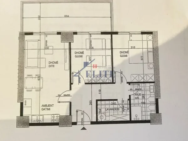 Tirane, shitet apartament 2+1+Ballkon Kati 3, 117 m² 164.500 € (Ish Fusha e Aviacionit)