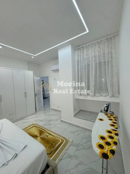 Tirane, jepet me qera apartament 1+1 Kati 9, 87 m² 900 € (Rruga Dibres)