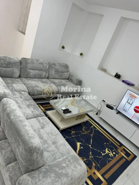 Tirane, jepet me qera apartament 1+1 Kati 9, 87 m² 900 € (Rruga Dibres)