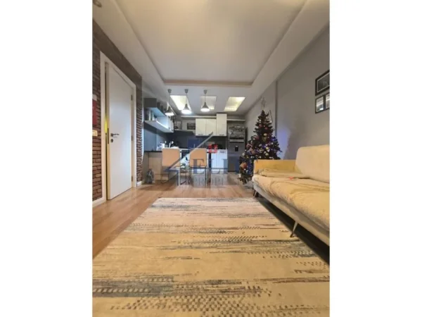 Tirane, shitet apartament 2+1+Ballkon Kati 4, 98 m² 285.000 € (Komuna e Parisit)