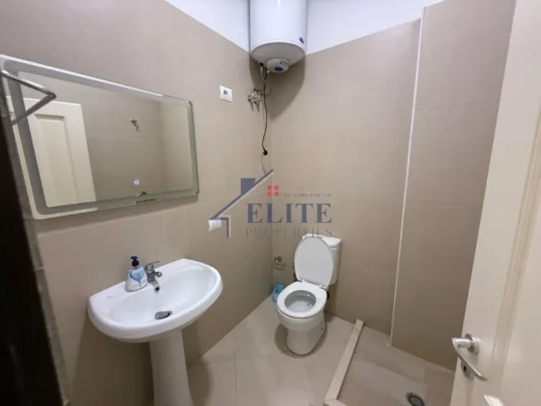 Gjiri Lalezit | Hamallaj, shitet apartament 2+1+Ballkon Kati 4, 82 m² 145.000 € (Gjiri i Lalzit)