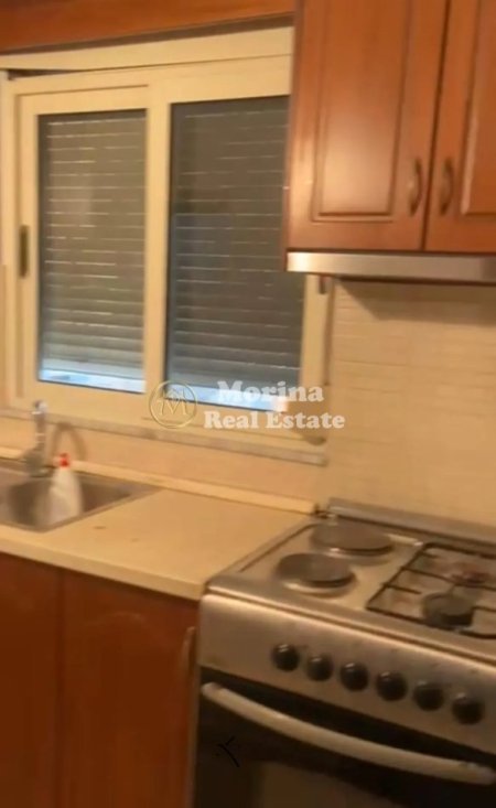 Tirane, jepet me qera apartament 1+1 Kati 2, 55 m² 350 € (Allias)