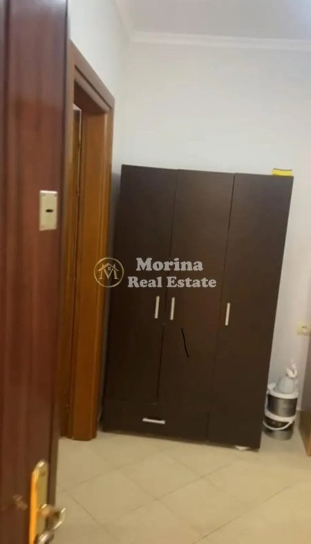 Tirane, jepet me qera apartament 1+1 Kati 2, 55 m² 350 € (Allias)