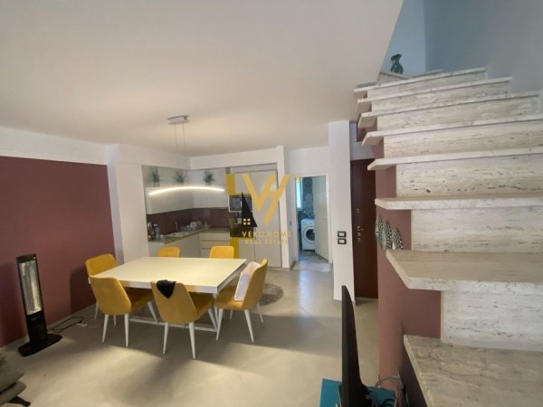 Tirane, jepet me qera apartament 3+1+Ballkon Kati 2, 130 m² 1.200 € (KODRA DIELLIT 1)