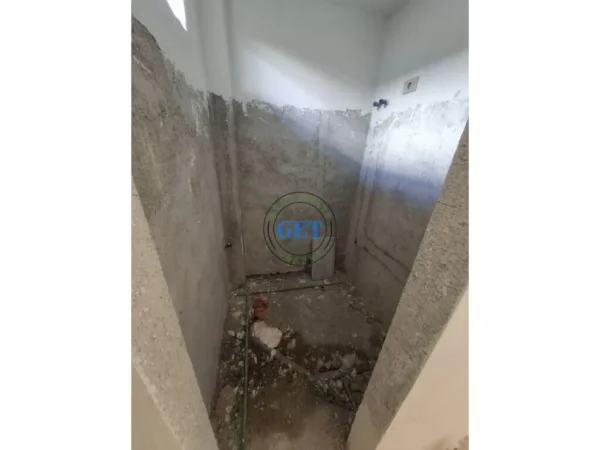 Durres, shitet garazh Kati 0, 40 m² 56.000 € (Spitali Amerikan, Durres)