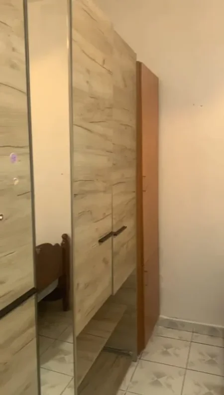 Tirane, jepet me qera shtepi 1+1+Ballkon Kati 0, 60 m² 300 € (Rruga Don Bosko)