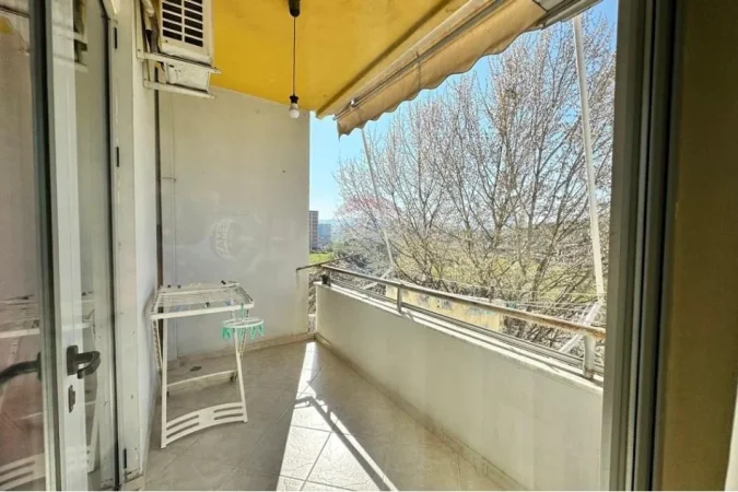 Tirane, shitet apartament 1+1+Ballkon Kati 4, 73 m² 95.000 € 