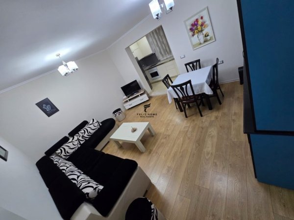 Tirane, jepet me qera apartament 1+1+Ballkon Kati 3, 70 m² 550 € (VASIL SHANTO)