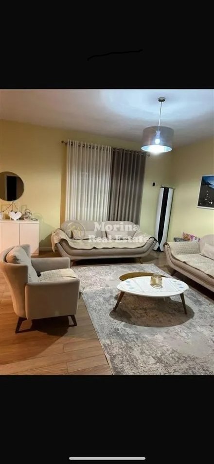 Tirane, jepet me qera apartament 2+1 Kati 1, 130 m² 450 € (Laprake)