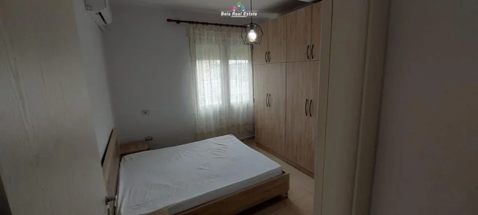 Tirane, jepet me qera apartament 1+1+Ballkon Kati 8, 68 m² 550 € (selvia)