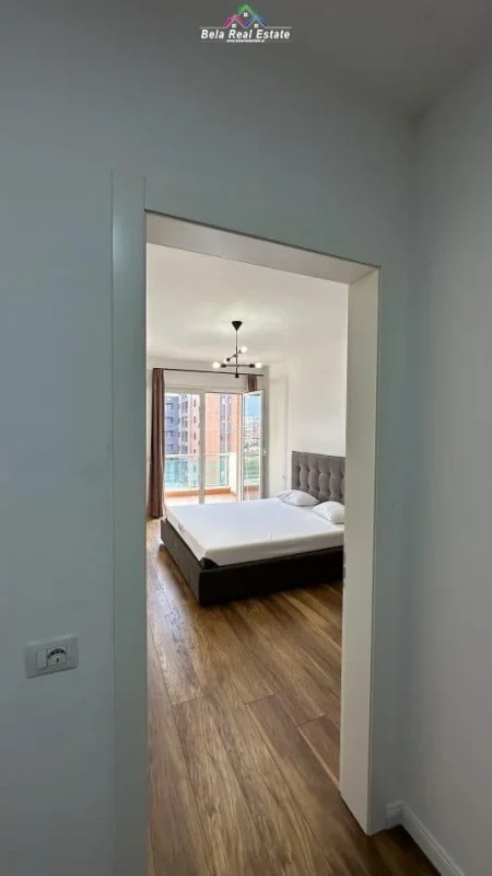 Tirane, jepet me qera apartament 1+1+Ballkon Kati 5, 65 m² 500 € (astir)