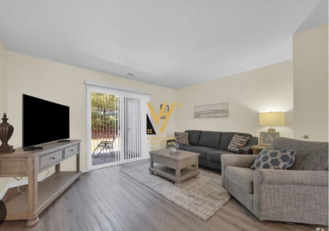 Tirane, jepet me qera apartament 2+1+Ballkon Kati 9, 111 m² 700 € (RRUGA E BARRIKADAVE)