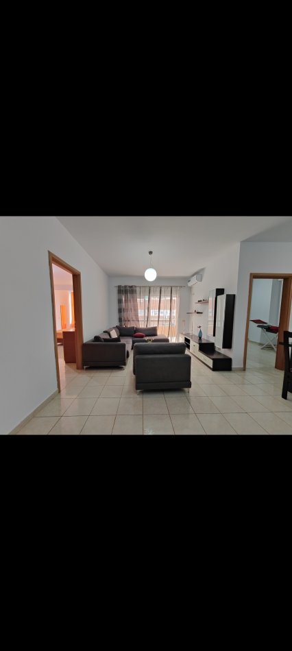 Tirane, jepet me qera apartament 2+1+Ballkon Kati 3, 85 m² 400 € (Astir)