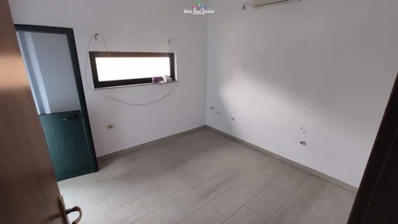Tirane, jepet me qera zyre Kati 2, 115 m² 1.500 € (brryli)