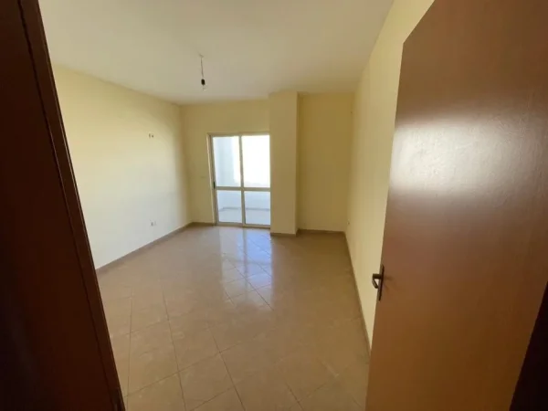 Durres, shitet apartament 1+1+Ballkon Kati 6, 70 m² 75.000 € 