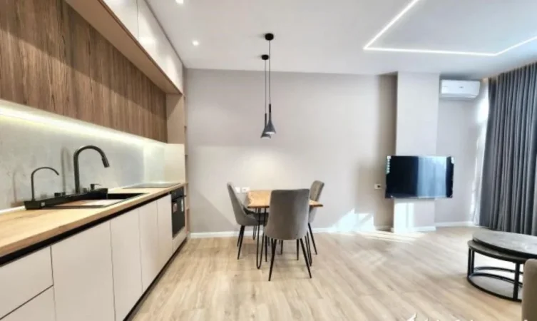 Tirane, shitet apartament 1+1 , 105 m² 165.000 € (Bulevardi Migjeni)