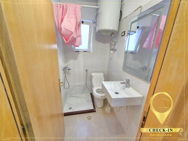 Tirane, jepet me qera apartament 1+1+Aneks+Ballkon Kati 1, 100 m² 600 € (Rruga Fortuzi)