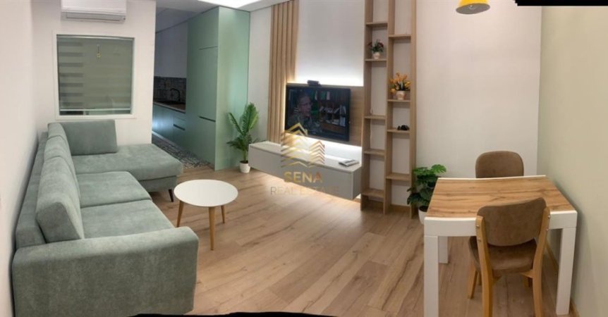 Tirane, jepet me qera apartament 1+1 Kati 3, 60 m² 600 € (Rruga Robert Shvarc)