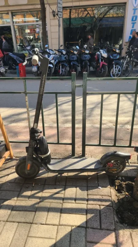 Tirane, shes SKUTER Ninebot  250 €