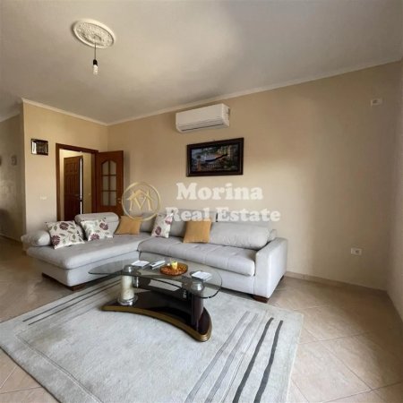 Tirane, jepet me qera apartament 3+1+Ballkon Kati 2, 115 m² 450 € (Selite e Vogel)