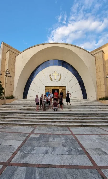 L'Albanie en petit groupe ou en famille. Randonées, activités, visites culturelles.