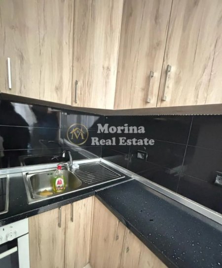 Tirane, jepet me qera apartament duplex 1+1+Ballkon Kati 2, 70 m² 600 € (Oxhaku)