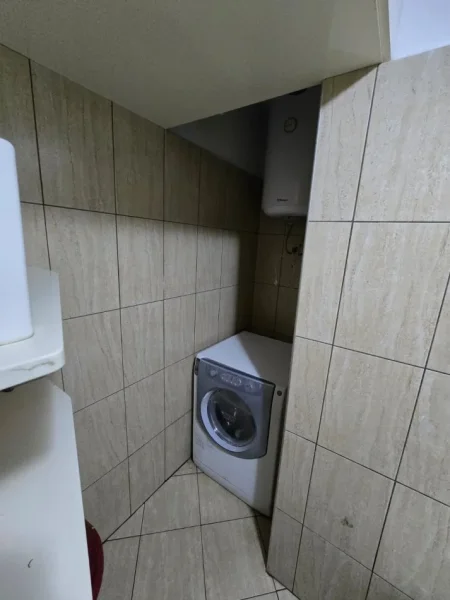 Tirane, shitet apartament 1+1+Aneks Kati 6, 73 m² 98.000 € (Astir)