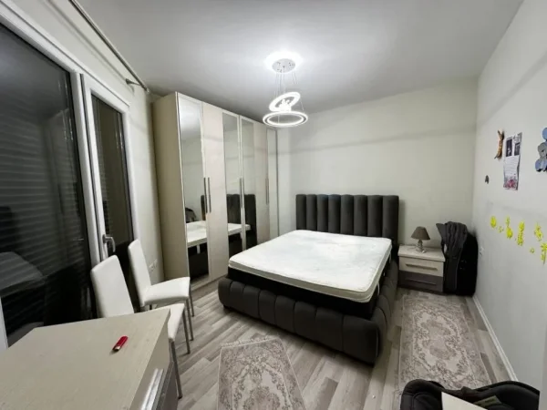 Tirane, shitet apartament 1+1 , 62 m² 98.000 € (Unaza e Re)