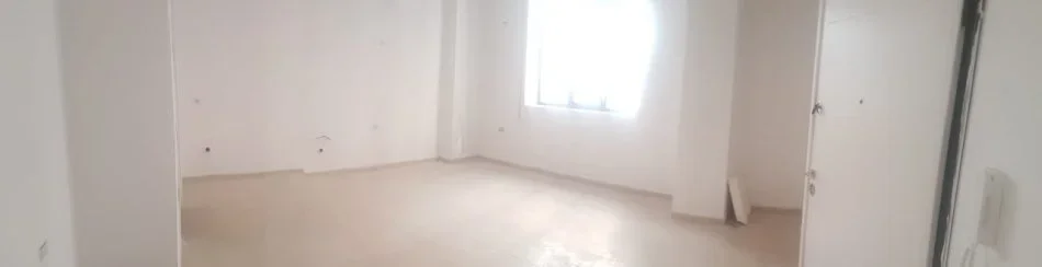 Tirane, jepet me qera zyre Kati 0, 39 m² (rruga siri kodra)