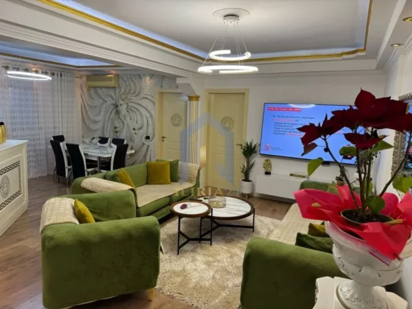 Tirane, shes apartament 3+1+Aneks+Ballkon Kati 3, 132 m² 170.000 € (Dritan Hoxha)