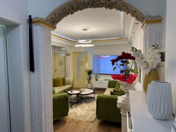 Tirane, shes apartament 3+1+Aneks+Ballkon Kati 3, 132 m² 170.000 € (Dritan Hoxha)