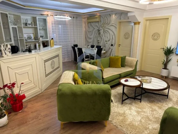 Tirane, shes apartament 3+1+Aneks+Ballkon Kati 3, 132 m² 170.000 € (Dritan Hoxha)