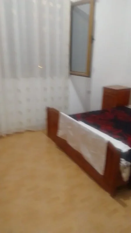 Tirane, jepet me qera apartament 1+1 Kati 3, 60 m² 350 € (rruga bajram allaraj)