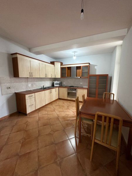 Tirane, shitet apartament 3+1+Aneks+Ballkon Kati 7, 140 m² 322.000 € (Hasan Alla, Komuna e Parisit)