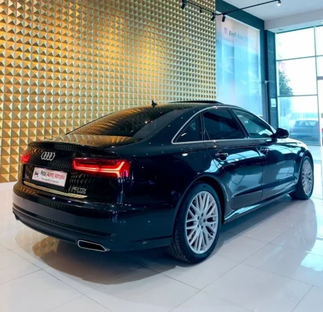 Tirane, shitet makine Audi A6, 2016 40 TDI Quattro Nafte, e zeze automatik Kondicioner 180.000km, Cmimi 14500 €