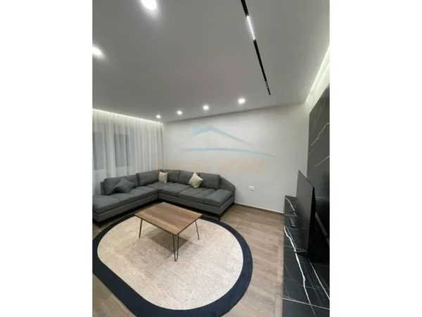JEPET ME QERA APARTAMENT 1+1 TEK ISH PARKU 500 EURO