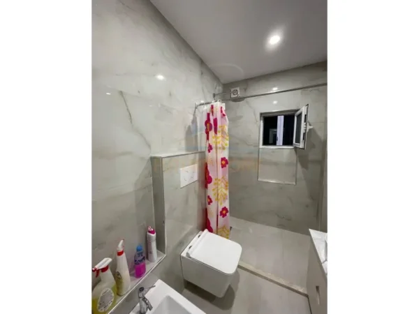 JEPET ME QERA APARTAMENT 1+1 TEK ISH PARKU 500 EURO
